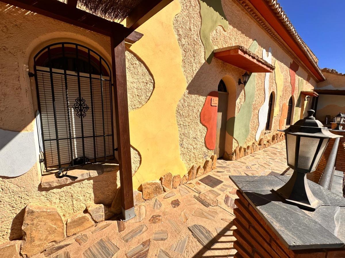 Апартаменты Cuevas La Granja Benalua de Guadix Экстерьер фото