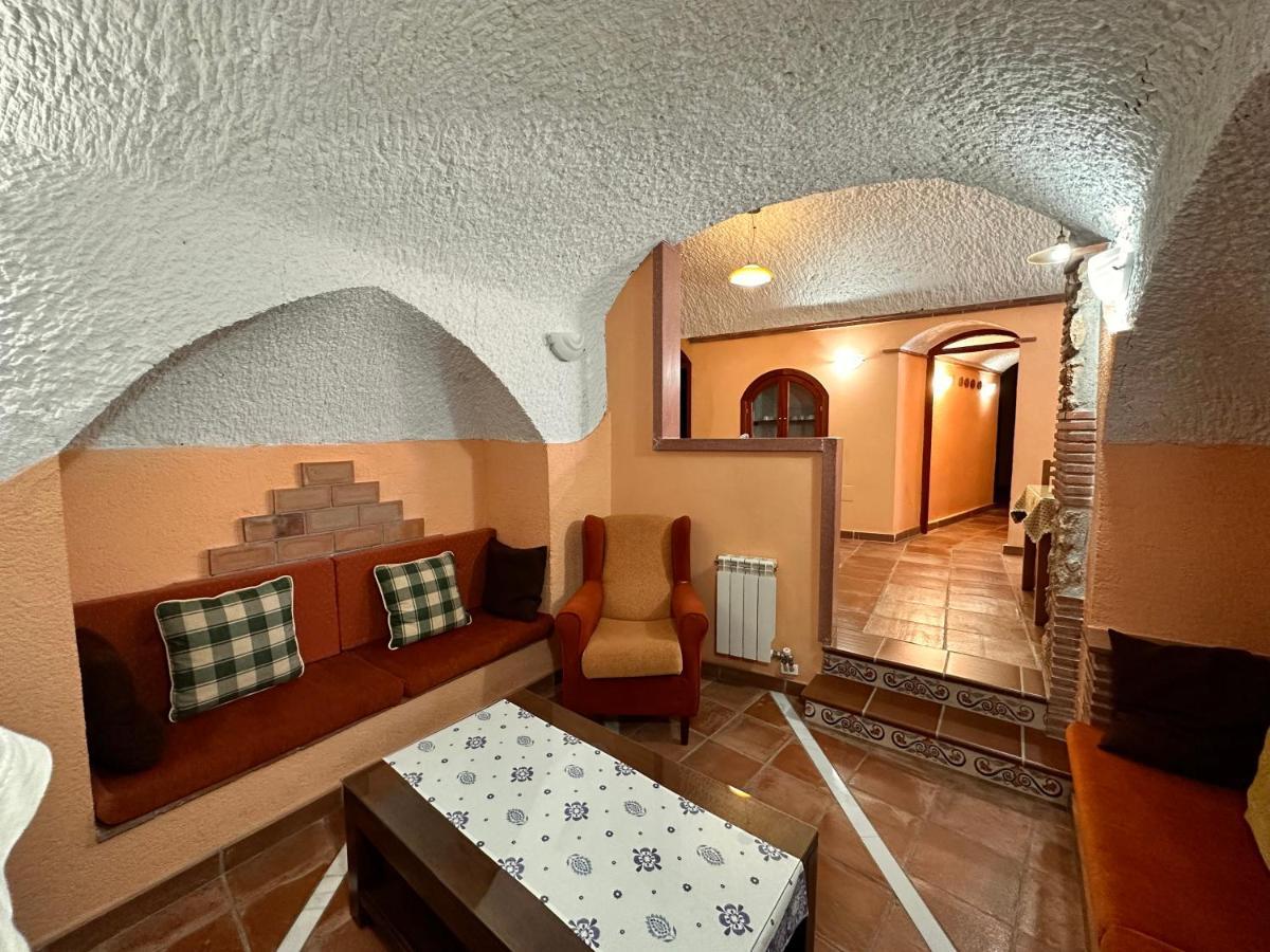 Апартаменты Cuevas La Granja Benalua de Guadix Экстерьер фото