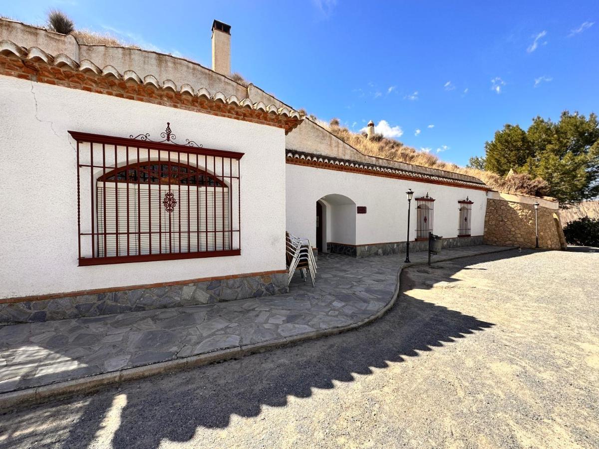 Апартаменты Cuevas La Granja Benalua de Guadix Экстерьер фото