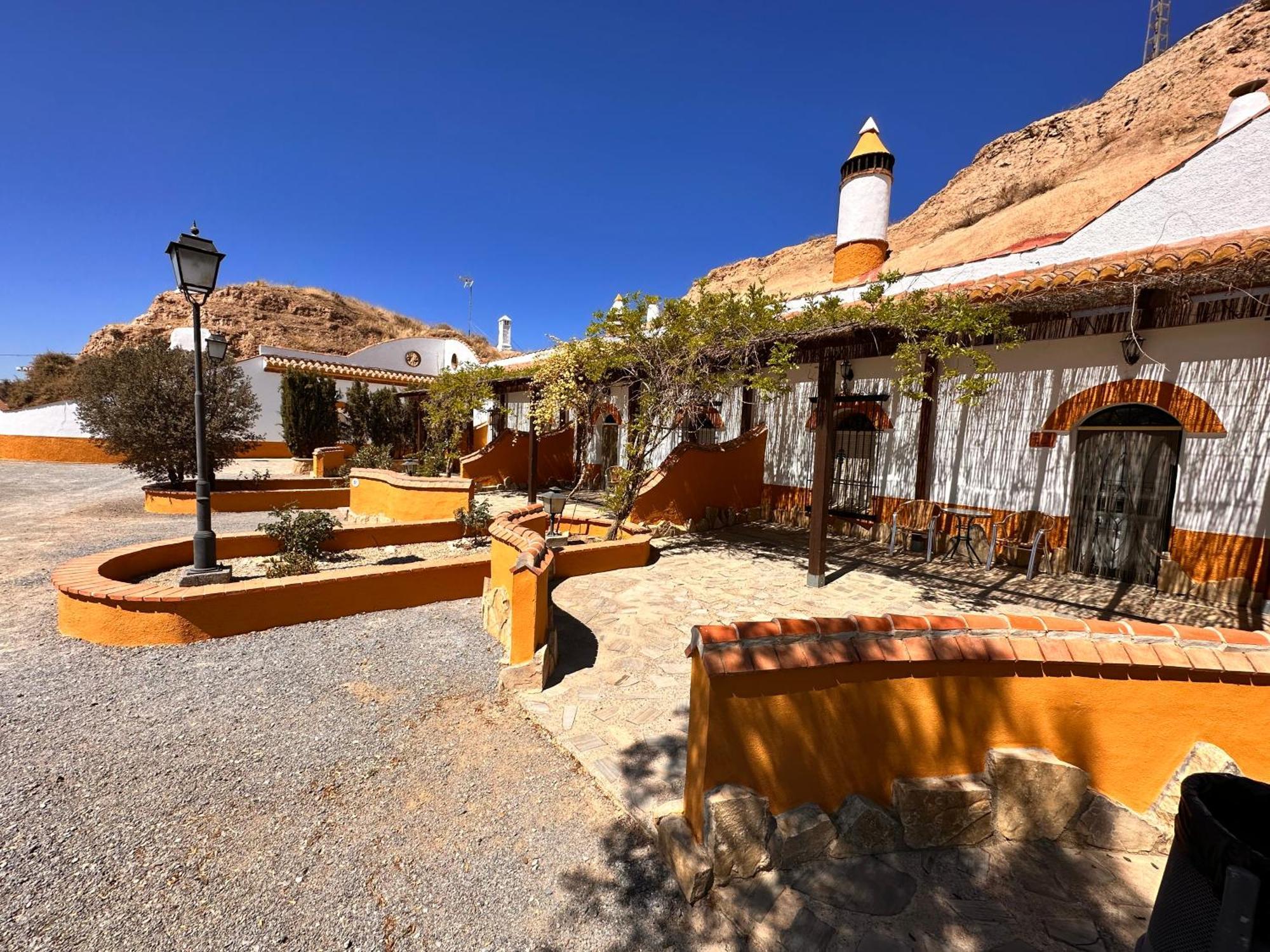 Апартаменты Cuevas La Granja Benalua de Guadix Экстерьер фото